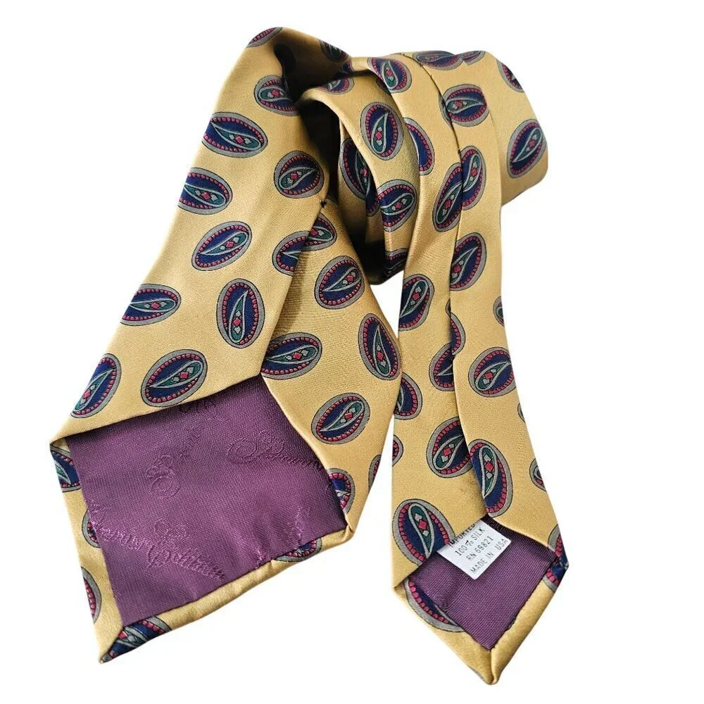 Kuppenheimer Premier Edition 90s Gold Silk Necktie Navy Blue Paisley 3.75